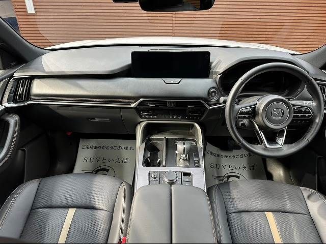 Mazda CX-60 2022-10 19472-1