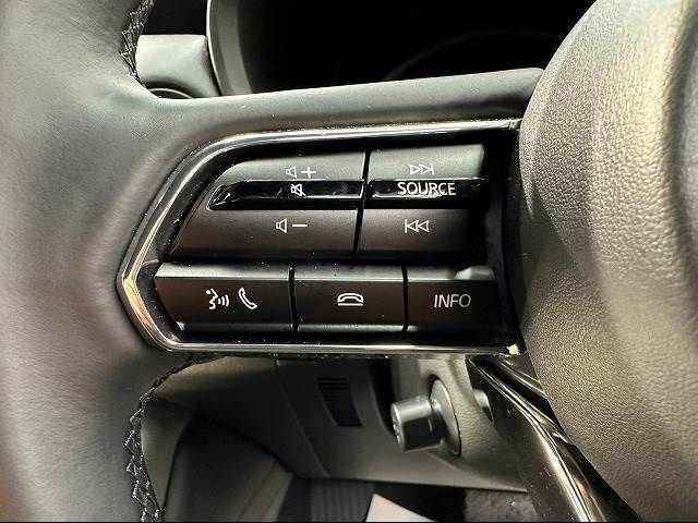 Mazda CX-60 2022-10 19472-4