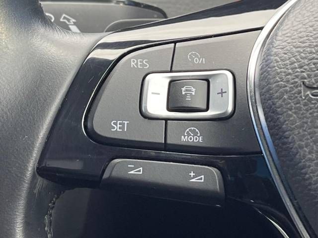 VolksWagen GOLF VARIANT 2014-11 27811-5