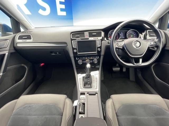 VolksWagen GOLF VARIANT 2014-11 27811-1