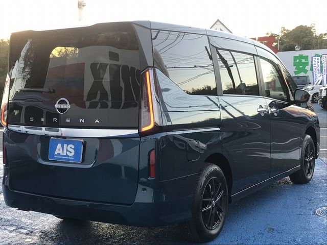 Nissan SERENA 2023-06 192065-3