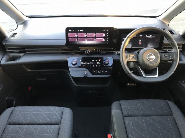 Nissan SERENA 2023-06 192065-11