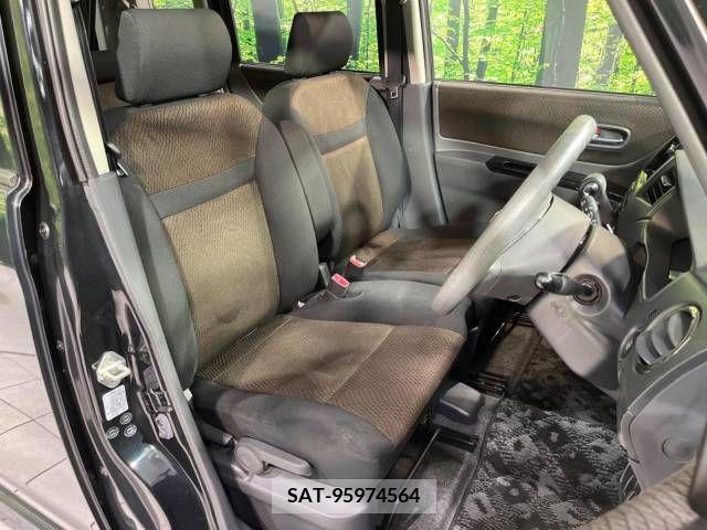 Nissan ROOX 2011-09 388504-8