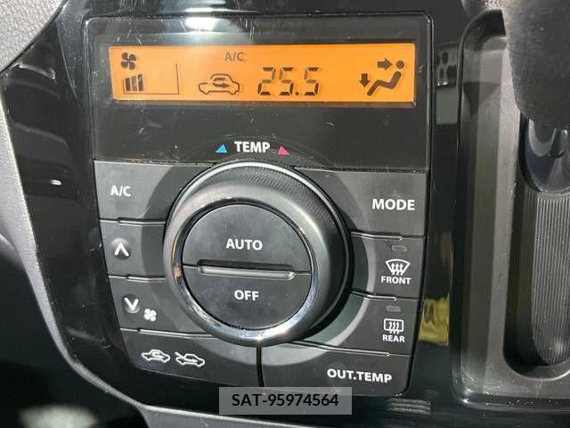 Nissan ROOX 2011-09 388504-6