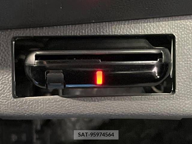 Nissan ROOX 2011-09 388504-4