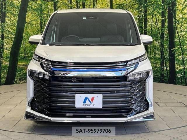 Toyota VOXY 2023-03 394951-14