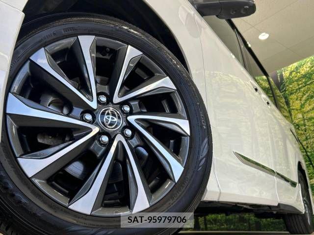 Toyota VOXY 2023-03 394951-13