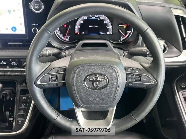 Toyota VOXY 2023-03 394951-11