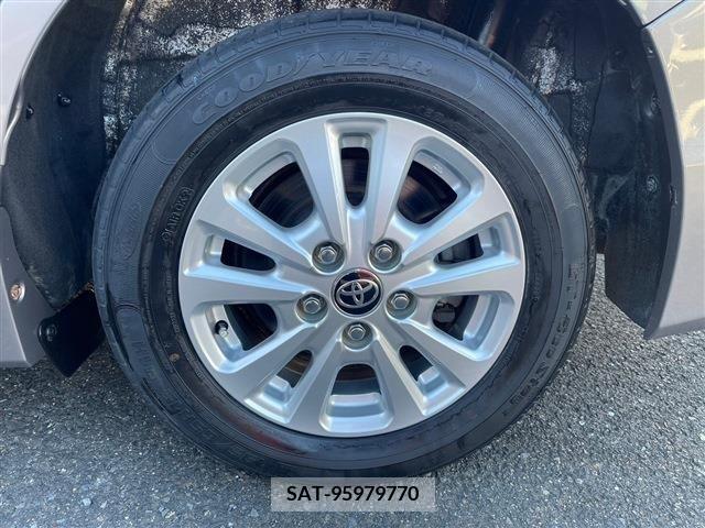 Toyota VOXY HYBRID 2019-03 370578-17
