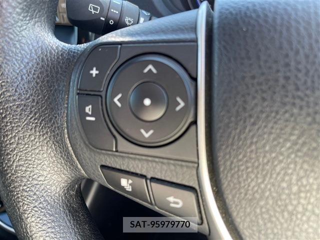 Toyota VOXY HYBRID 2019-03 370578-26