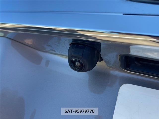 Toyota VOXY HYBRID 2019-03 370578-15