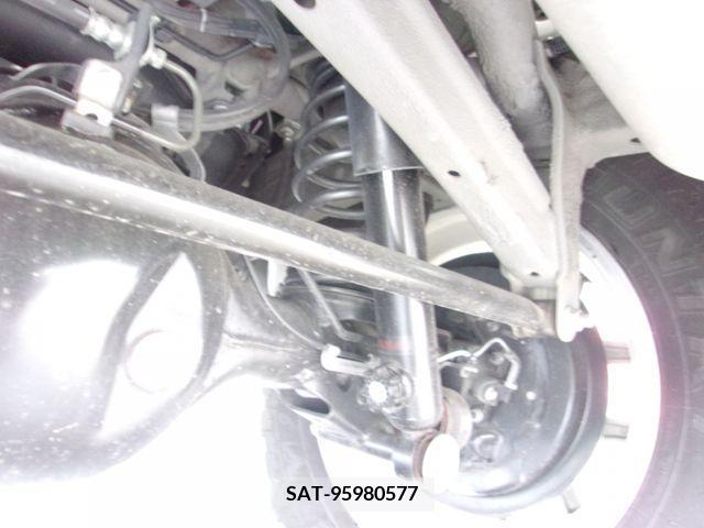 Suzuki JIMNY 2018-09 384571-17