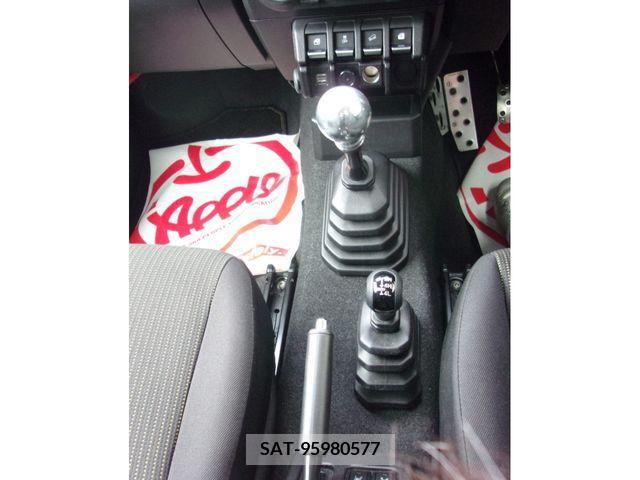 Suzuki JIMNY 2018-09 384571-11