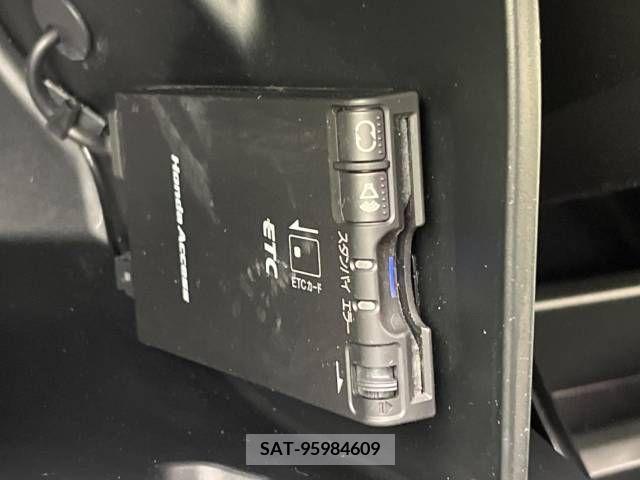 Honda FIT SHUTTLE 2011-11 327443-3