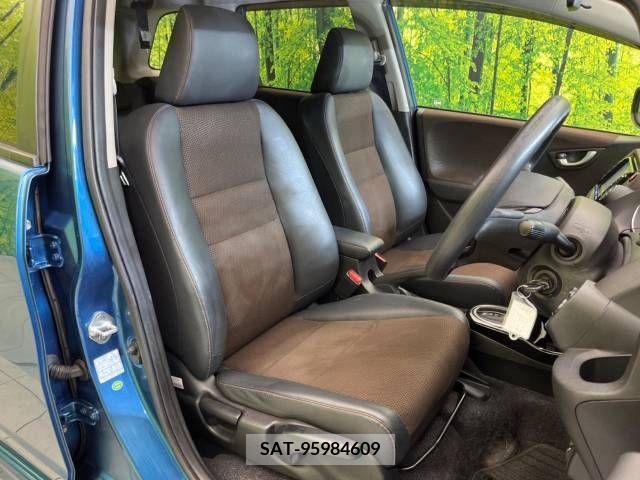 Honda FIT SHUTTLE 2011-11 327443-8