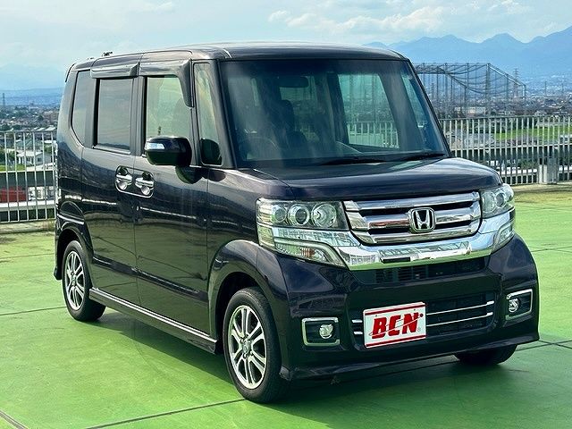 Honda N BOX CUSTOM 2017-07 10538-6