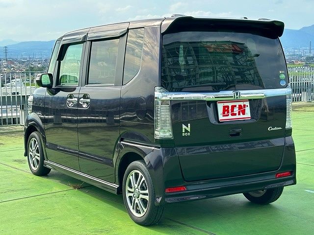 Honda N BOX CUSTOM 2017-07 10538-8