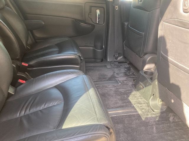 Nissan ELGRAND 2013-07 3896-12
