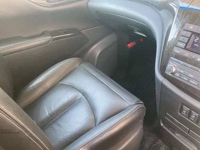 Nissan ELGRAND 2013-07 3896-11