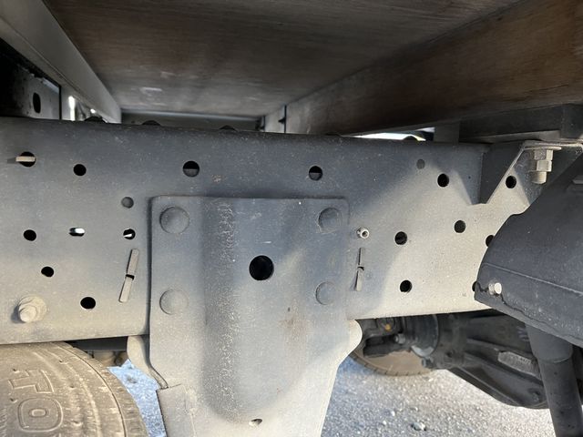 Isuzu ELF TRUCK 2005-05 2641-28