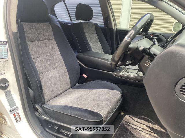 Toyota ARISTO 2001-02 202406-13