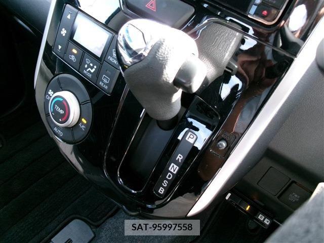 Daihatsu TANTO CUSTOM 2014-05 216587-12