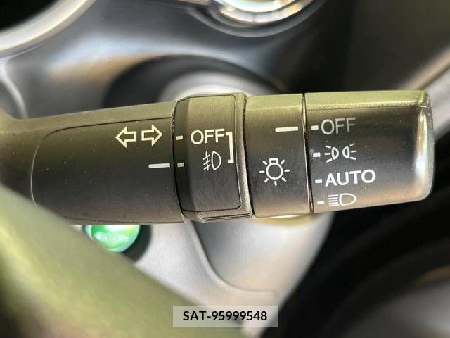 Honda N BOX CUSTOM 2012-05 306433-7