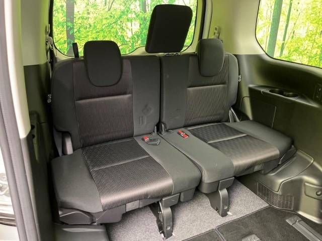 Nissan SERENA 2018-10 194780-10
