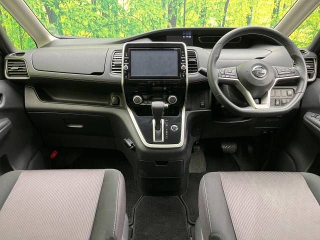 Nissan SERENA 2018-10 194780-1