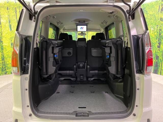 Nissan SERENA 2018-10 194780-11