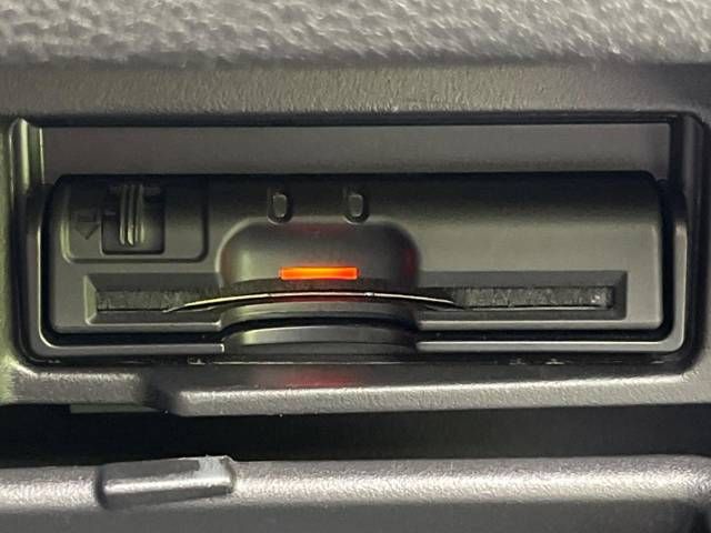 Nissan SERENA 2018-10 194780-7