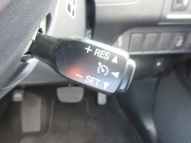 Lexus CT 2013-03 22997-21