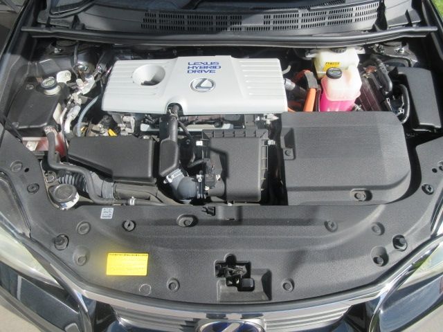 Lexus CT 2013-03 22997-24