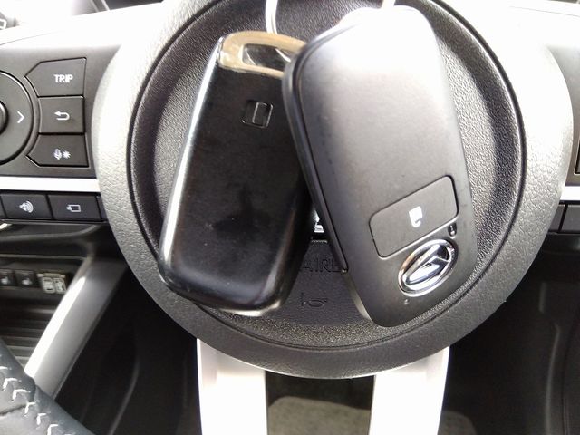 Daihatsu ROCKY 2020-02 18040-15