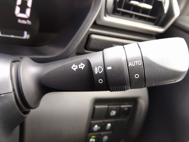 Daihatsu ROCKY 2020-02 18040-25