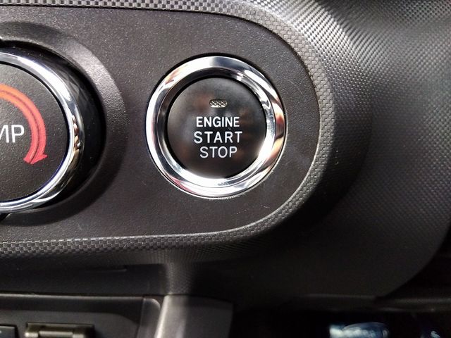 Daihatsu ROCKY 2020-02 18040-8
