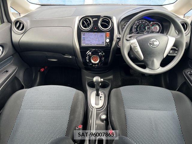 Nissan NOTE 2015-10 280076-1