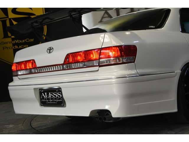 Toyota MARK II 2000-03 12201-9