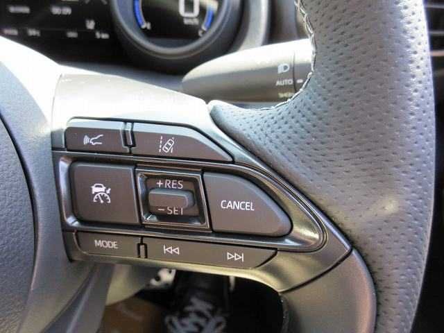 Toyota YARIS CROSS 2023-07 21888-7