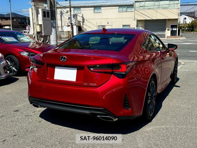 Lexus RC 2023-05 388143-4