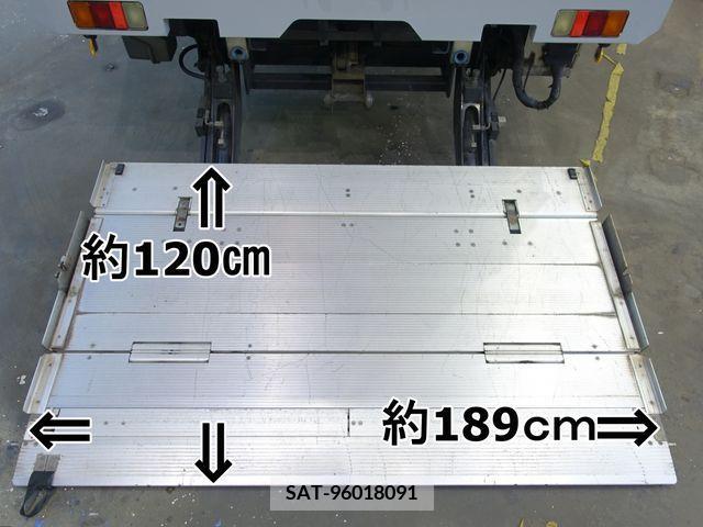 Mitsubishi CANTER 2012-05 200108-2