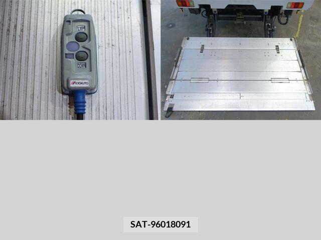 Mitsubishi CANTER 2012-05 200108-13