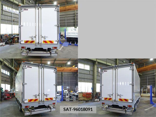 Mitsubishi CANTER 2012-05 200108-6