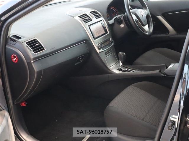 Toyota AVENSIS WAGON 2013-09 395821-14