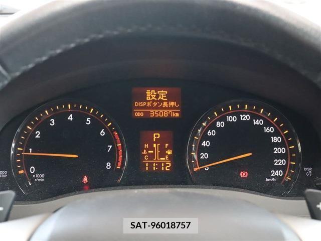 Toyota AVENSIS WAGON 2013-09 395821-8