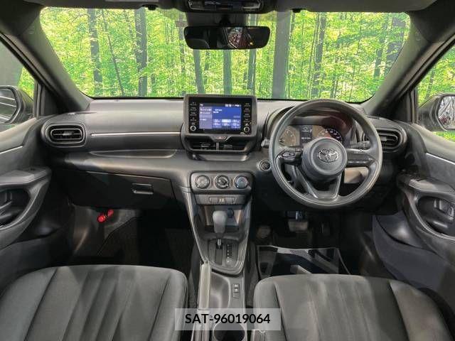 Toyota YARIS 2023-06 290863-1