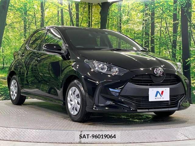 Toyota YARIS 2023-06 290863-15