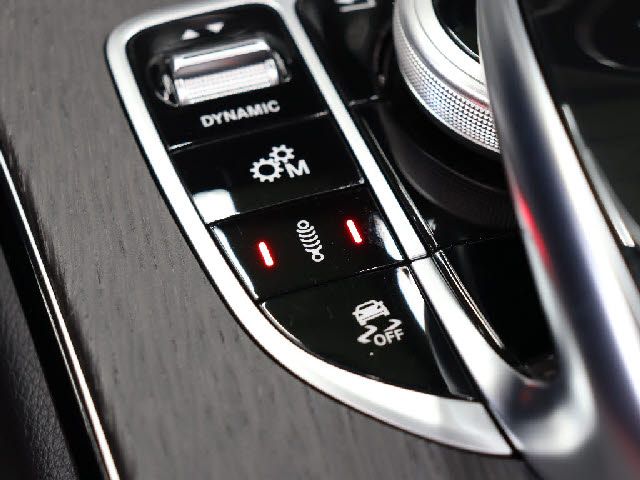 Amg C-CLASS 2018-10 196701-29