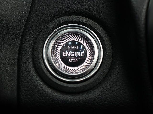 Amg C-CLASS 2018-10 196701-12