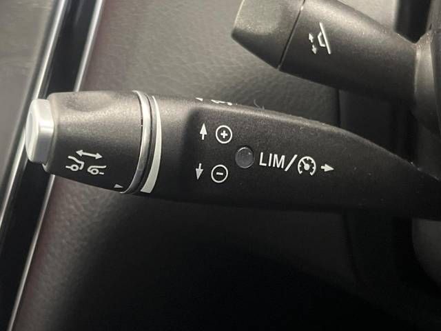 Mercedes Benz GLC-CLASS 2018-11 29097-4